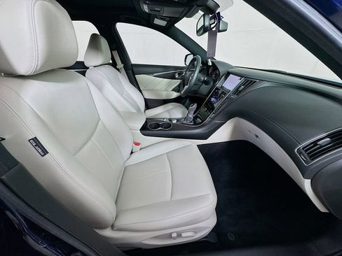 Used 2023 INFINITI Q50 Sensory image 34