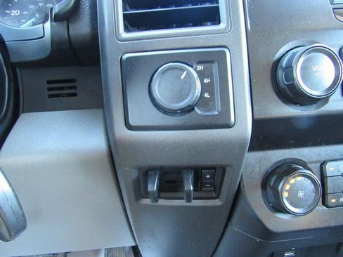 Used 2022 Ford F350 XL w/ Power Equipment Group image 21