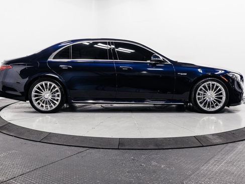 Used 2024 Mercedes-Benz S 63 AMG S image 38