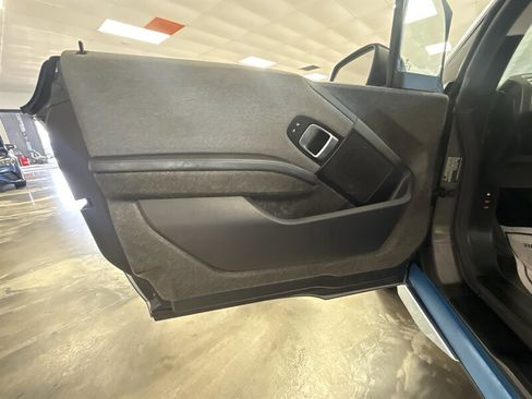Used 2017 BMW i3 w/ Range Extender RWD image 8
