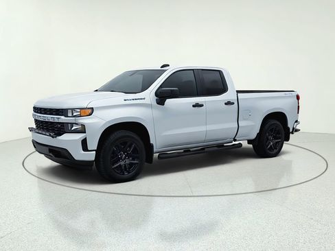 Used 2020 Chevrolet Silverado 1500 Custom w/ Rally Edition AWD/4WD image 4