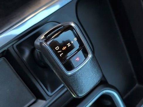 Certified 2022 Chevrolet Silverado 1500 LTZ w/ LTZ Premium Texas Edition image 25