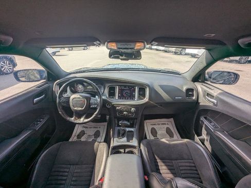 Used 2018 Dodge Charger R/T image 21