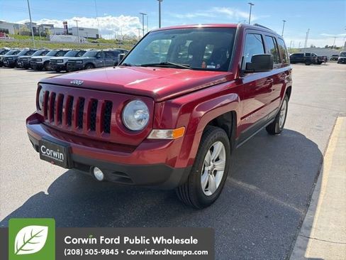 Used 2014 Jeep Patriot Latitude image 4