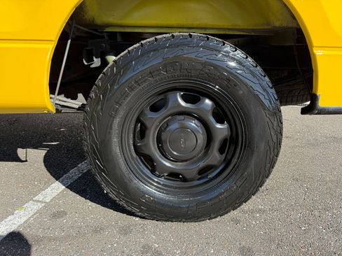 Used 2013 Ford F150 XL w/ XL Plus Pkg image 9