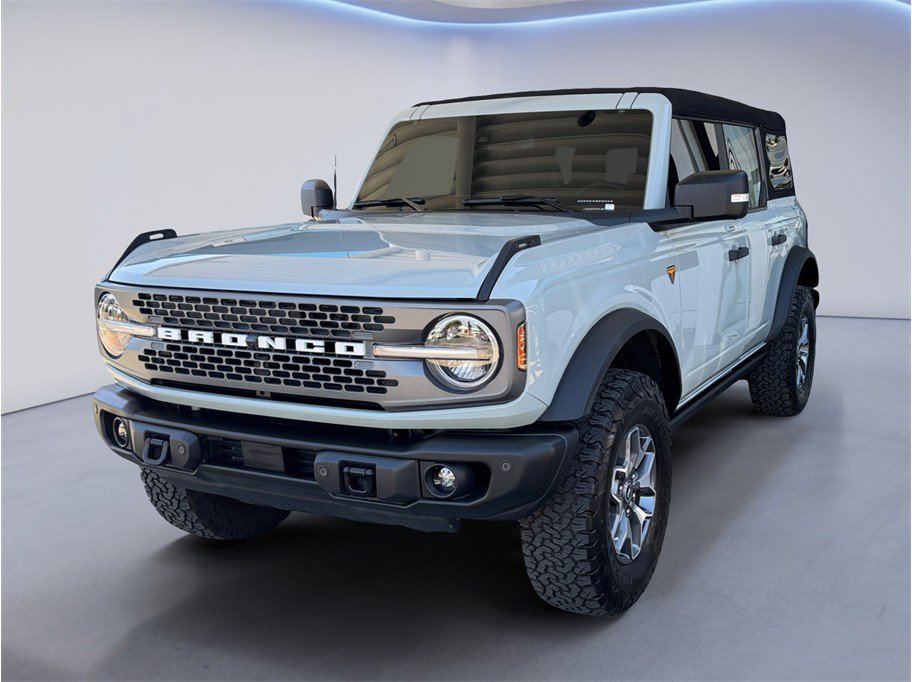 Used 2023 Ford Bronco Badlands AWD/4WD image 1