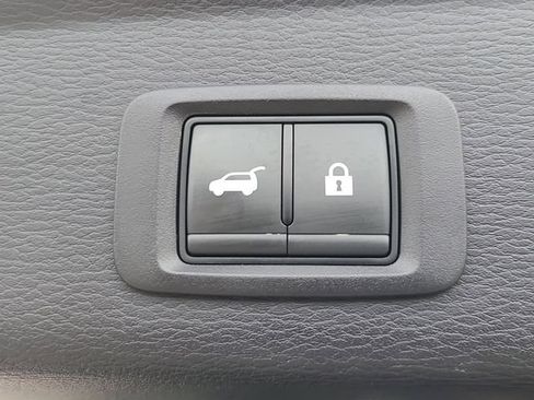 Used 2024 Mitsubishi Outlander SE AWD/4WD image 6