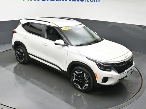 Used 2024 Kia Seltos SX AWD/4WD image 3