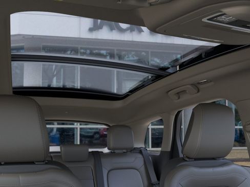 New 2026 Lincoln Corsair Premiere AWD/4WD image 22