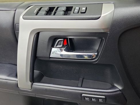 Used 2023 Toyota 4Runner Limited image 30