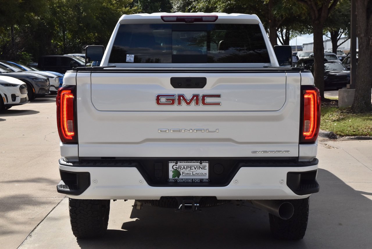 Used 2022 GMC Sierra 3500 Denali w/ Denali Ultimate Package AWD/4WD image 9