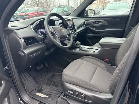 Certified 2023 Chevrolet Traverse LT image 11