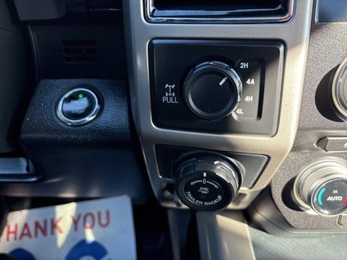 Used 2018 Ford F150 Lariat w/ Equipment Group 502A Luxury image 35