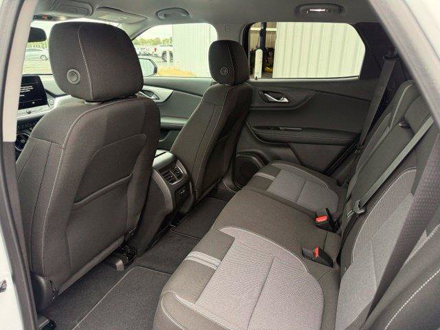 New 2026 Chevrolet Blazer LT w/ Convenience Package FWD image 8
