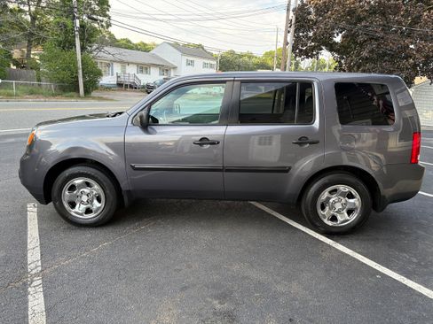 Used 2015 Honda Pilot LX image 8
