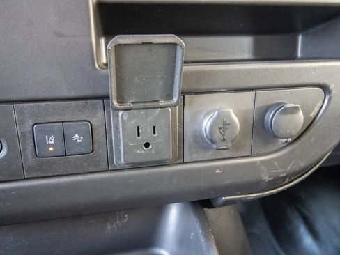 Used 2020 Chevrolet Express 3500 Extended w/ Driver Convenience Package image 22