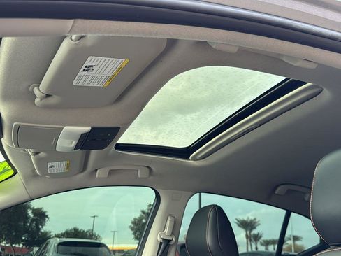 Used 2023 Nissan Sentra SR w/ SR Premium Package image 22