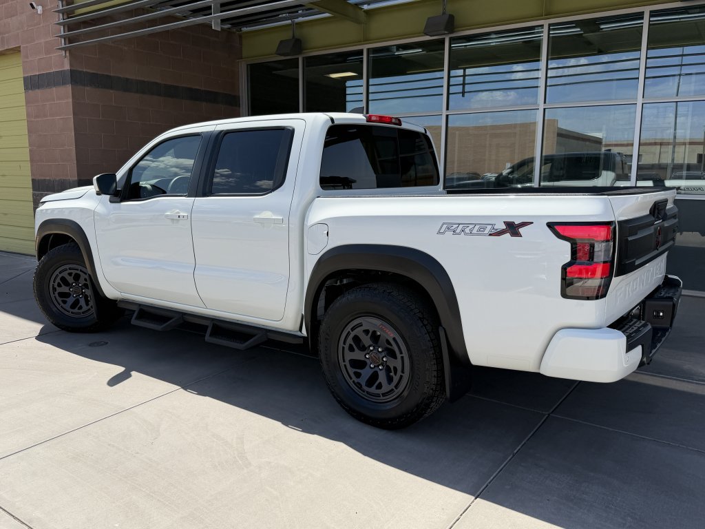 Used 2025 Nissan Frontier Pro-X w/ Pro Convenience Package RWD image 5