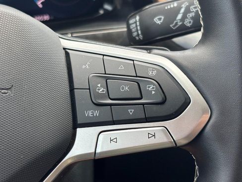 Used 2026 Volkswagen Atlas SE AWD/4WD image 19
