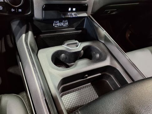 Used 2021 RAM 1500 Big Horn w/ Built-to-serve Edition AWD/4WD image 15