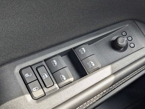 New 2026 Jeep Cherokee Laredo AWD/4WD image 22