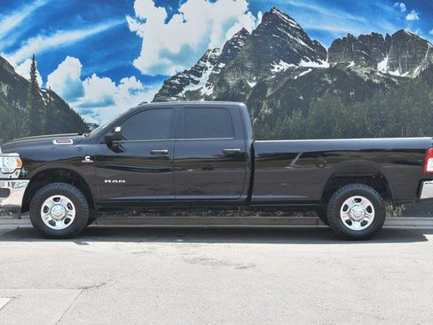 Used 2022 RAM 3500 Tradesman AWD/4WD image 7