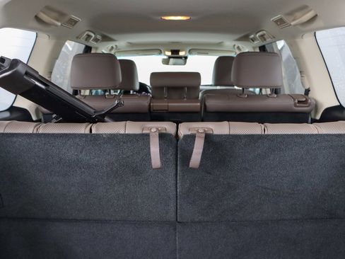 Used 2021 Lexus GX 460 Premium w/ Premium Plus Package AWD/4WD image 33