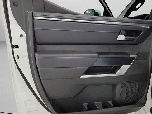 Certified 2025 Toyota Tundra Platinum image 17