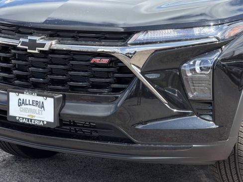 New 2026 Chevrolet Trax RS FWD image 7