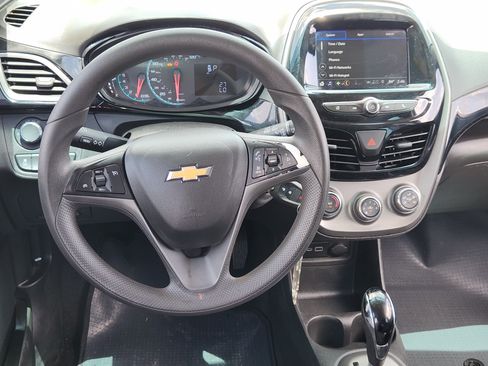 Used 2019 Chevrolet Spark LT FWD image 26