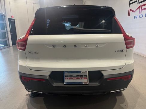 Used 2020 Volvo XC40 T5 R-Design AWD/4WD image 6