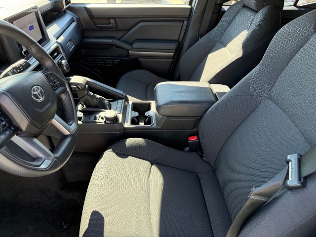 Used 2026 Toyota 4Runner SR5 AWD/4WD image 11