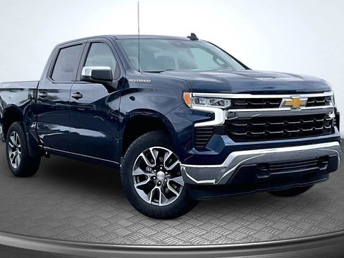 Used 2023 Chevrolet Silverado 1500 LT AWD/4WD image 13