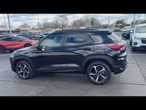 Used 2023 Chevrolet TrailBlazer RS image 6