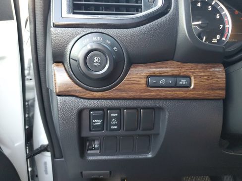 Used 2023 Nissan Titan Platinum Reserve w/ Moonroof Package AWD/4WD image 32