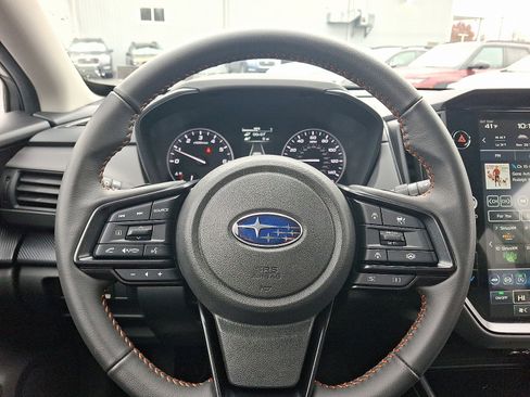 Used 2025 Subaru Crosstrek 2.5i Limited AWD/4WD image 19