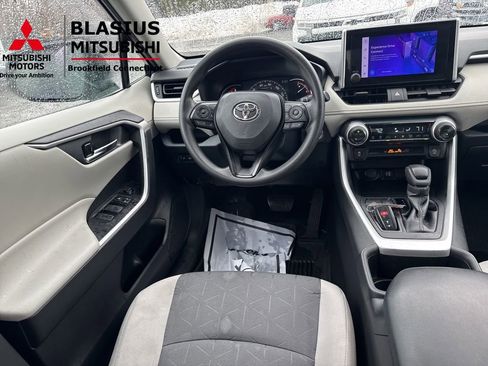 Used 2023 Toyota RAV4 XLE image 16