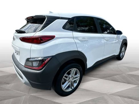 Used 2023 Hyundai Kona SE w/ Cargo Package FWD image 8