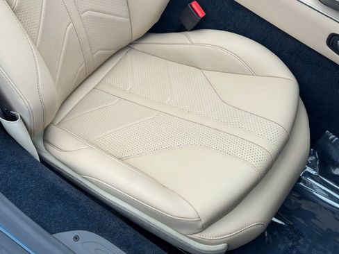 New 2026 Aston Martin V8 Vantage Roadster RWD image 26