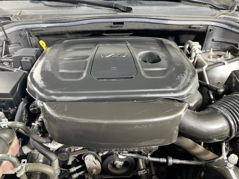 Used 2021 Jeep Grand Cherokee Limited image 31