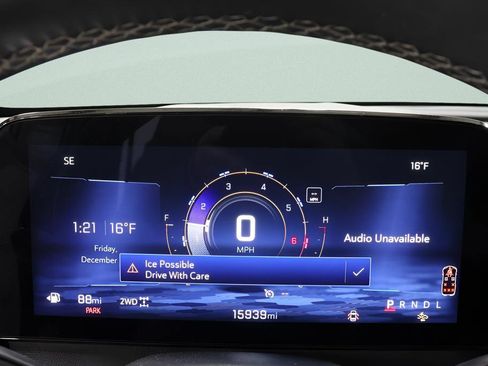 Used 2024 Chevrolet Traverse LT w/ LPO, Floor Liner Package image 11