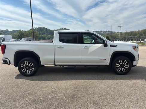 Used 2022 GMC Sierra 1500 AT4 image 5