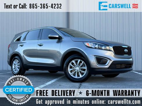 Used 2017 Kia Sorento L image 1
