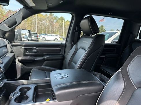 Used 2024 RAM 1500 Laramie image 17