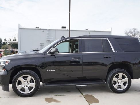 Used 2016 Chevrolet Tahoe LT image 3