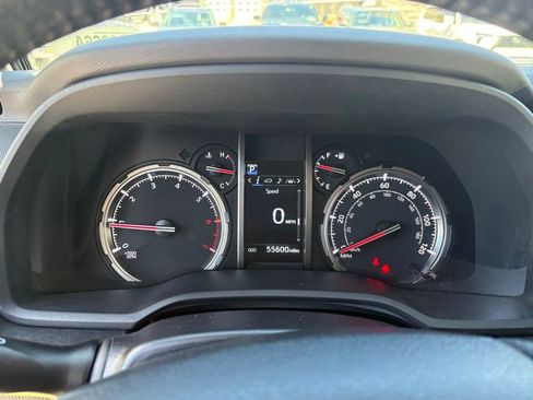 Certified 2023 Toyota 4Runner TRD Off-Road AWD/4WD image 18