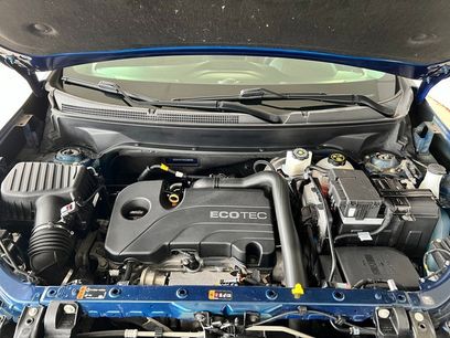 Used 2019 Chevrolet Equinox LT