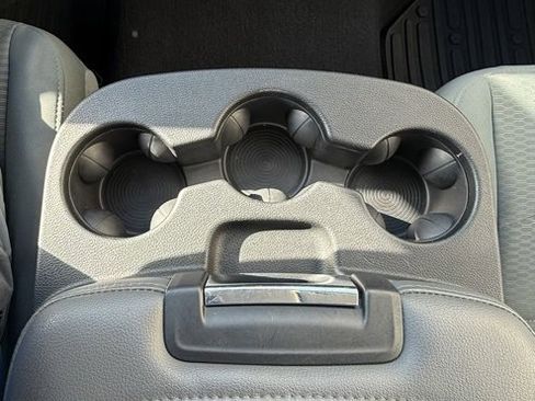 Used 2018 RAM 1500 Express image 13