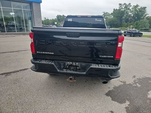 Used 2021 Chevrolet Silverado 2500 Custom w/ Custom Convenience Package AWD/4WD image 7