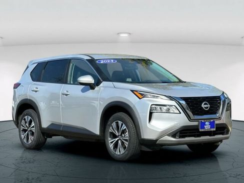 Used 2023 Nissan Rogue SV AWD/4WD image 8